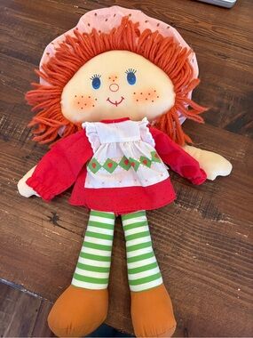Vintage strawberry shortcake doll